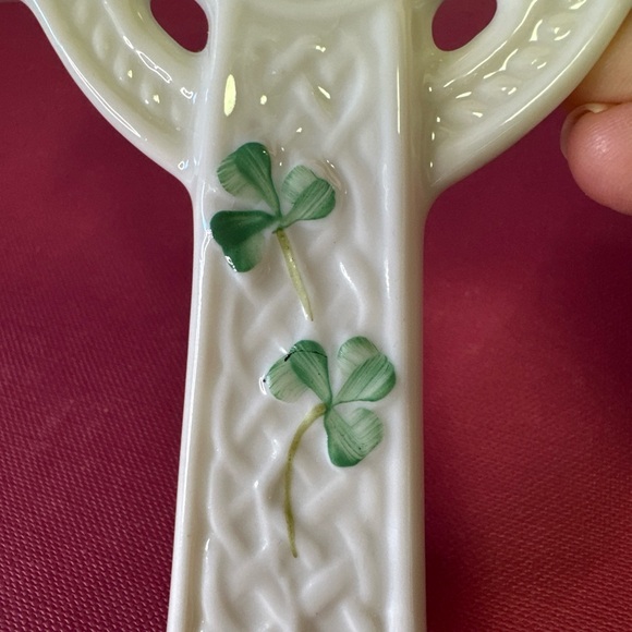 Vintage Belleek Christmas Ornament ST. KIERAN'S CROSS Celtic Knot Clover - Picture 3 of 7